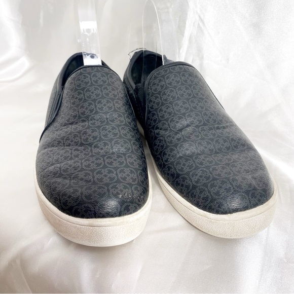 DAISY FUENTES faux leather logo print elastic gussets thick sole slip on shoes 8 - Picture 2 of 8